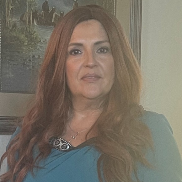 Meet your Posher, Hope - Picture 2 of 15